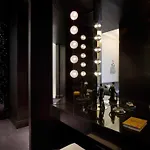 W - Opera