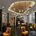 Hotel W - Opera 5*