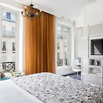 W - Opera Hotel