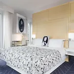 W - Opera Hotel Parijs