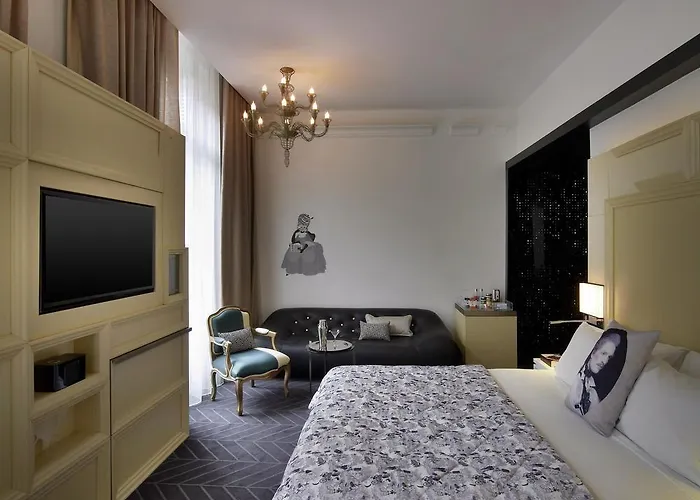 W - Opera Otel Paris