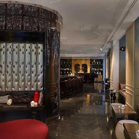 W - Opera Hotel 5*