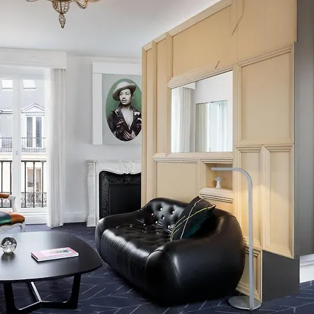 W - Opera 5* París