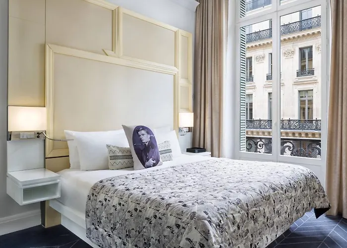W - Opera 5* París